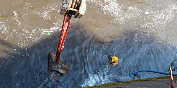 Bergen Unterwasser Suchen Unterwasser