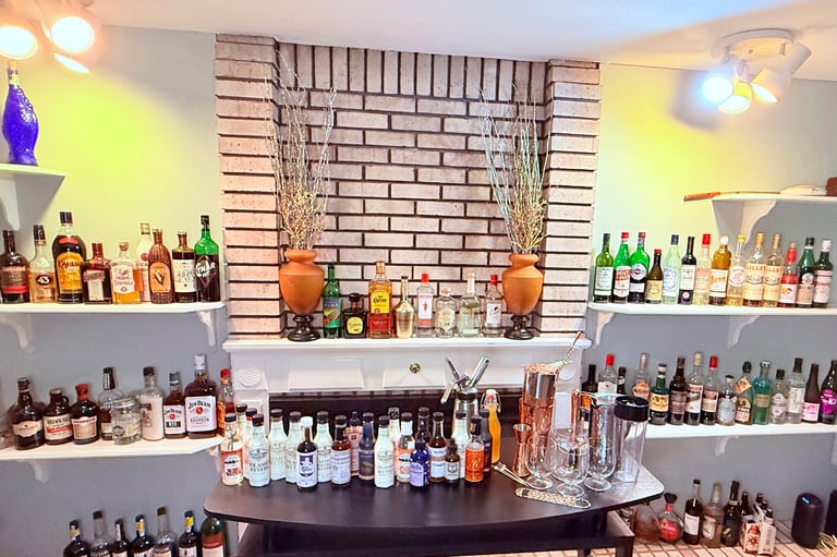 Amazing inventory of Bender Mixology Services
