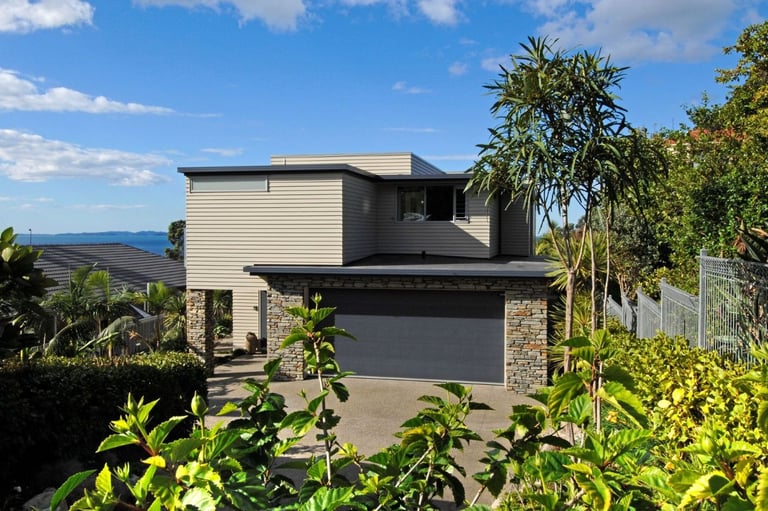 new modern two storey coatal cliftop home, natural stone, timber weatherboard, house demolition