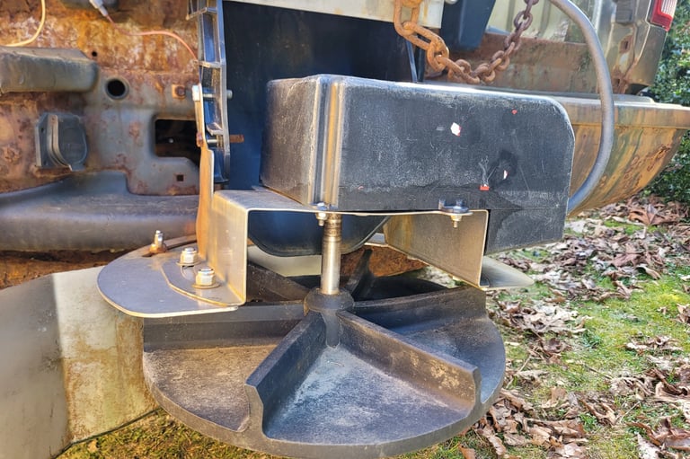 a spinner attached to a salter