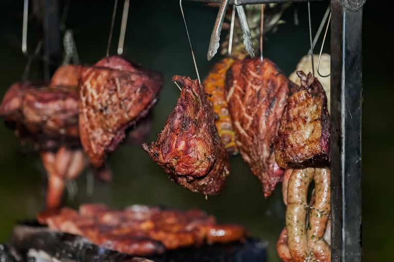 PICAÑA AL GANCHO cocnada lentamente a la leña