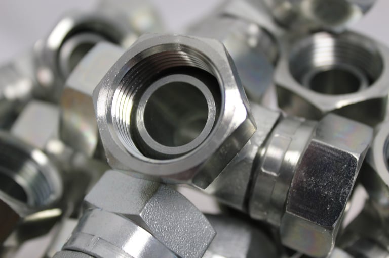 HYDRAULIC HOSE ADAPTORS