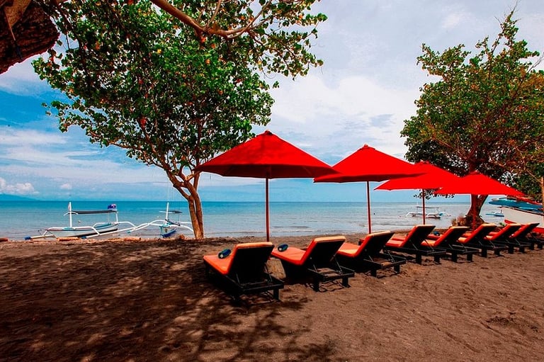 Lovina Beach North of Bali