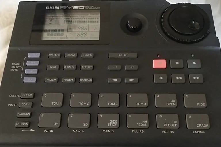 Yamaha RY20 Rhythm Machine 