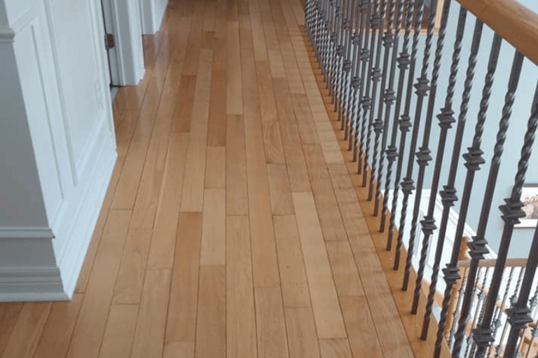 Floor and baseboard cleaning for move-out properties in Durham Region