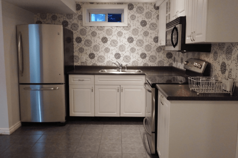 Vacant home cleaning service before move-in in Durham Region