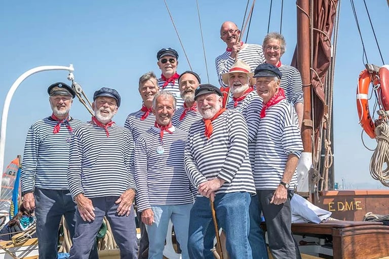 motley-crew shantymen - Brightlingsea