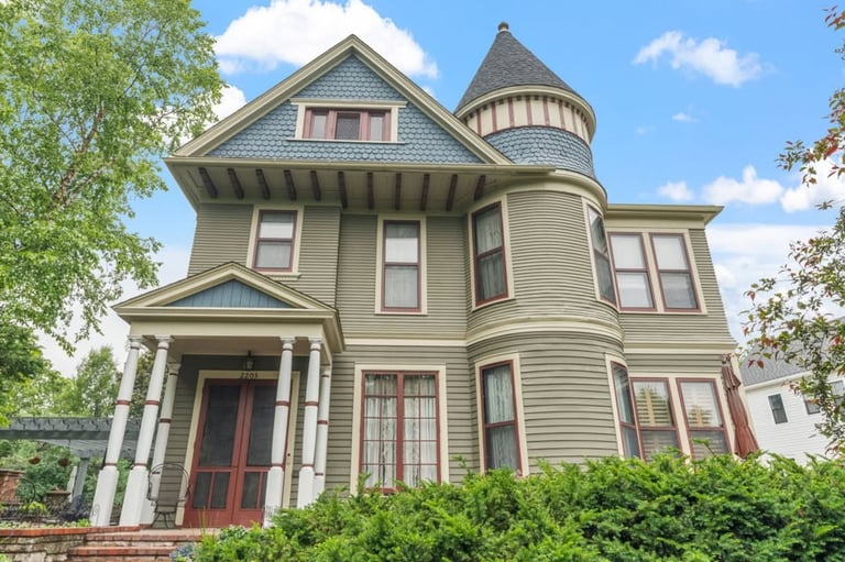 paris painting twin cities home restoration exterior