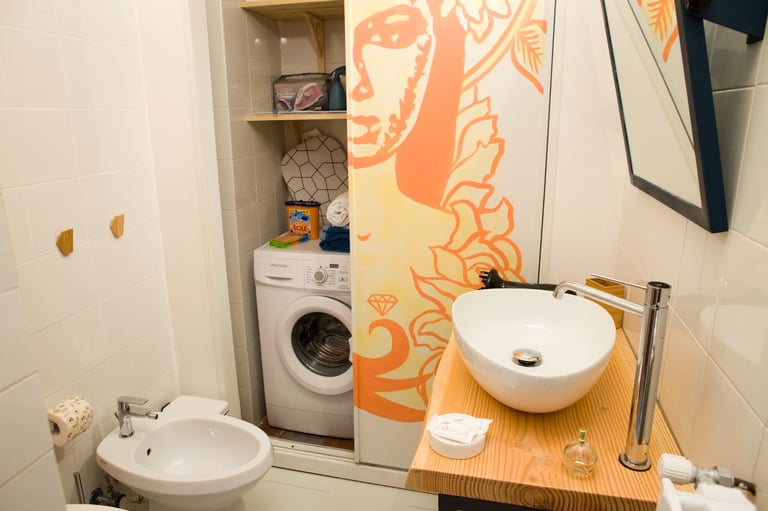 private bathroom Studio Paolina 2 Rome vacation home- wash machine, hair dryer, shower, bidet 