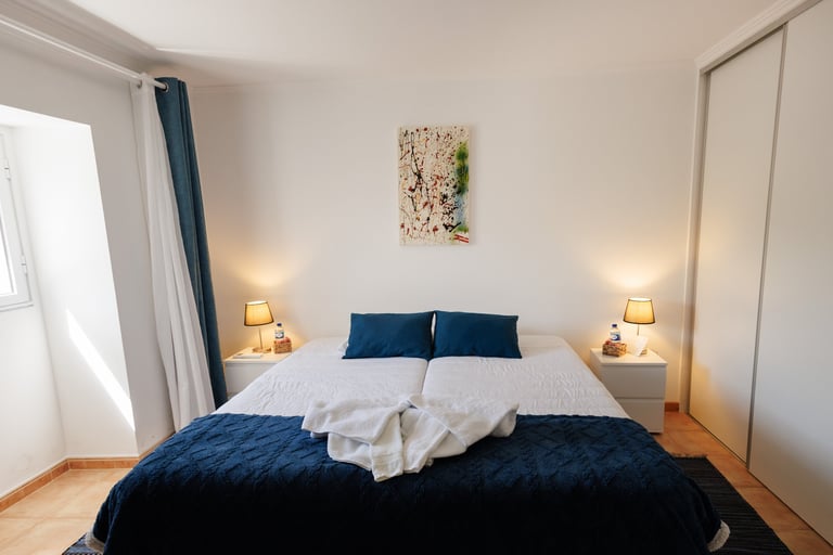 quarto-sundaze-your-nest-açores-gestão-alojamento-local