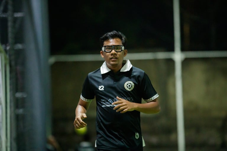 casco staff vs protech