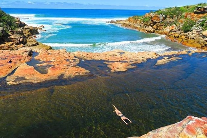 Mkambati Falls Pool & Bay
