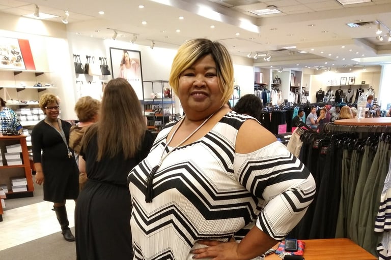 The Iolande Personal Branding Service featuring Iolande . Argent