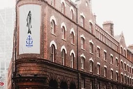 royal square Complete Commercial