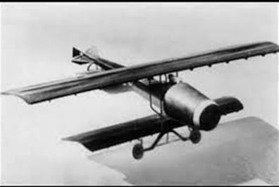 Le premier avion à réaction, à voler à Issy, décembre 1910. Ph. XDR.