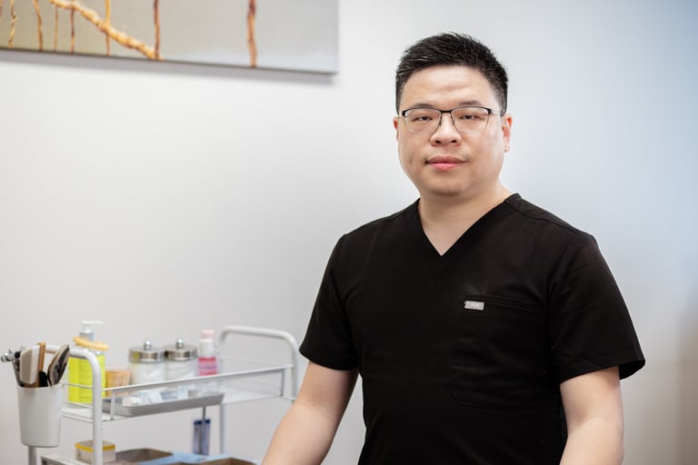 The photo of Dr. Yang