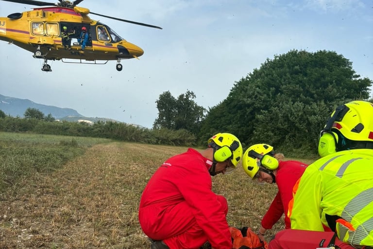 Medical personnel during practical training in front of an Agusta AW139 helicopter - training