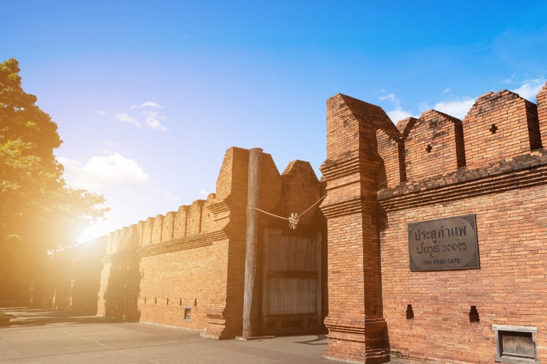 thapae gate