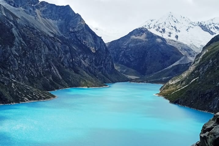 Trekking a Laguna Paròn