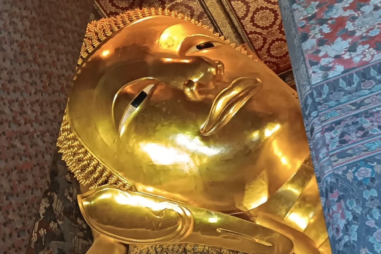 Cosa vedere a Bangkok - tempio del buddha sdraiato