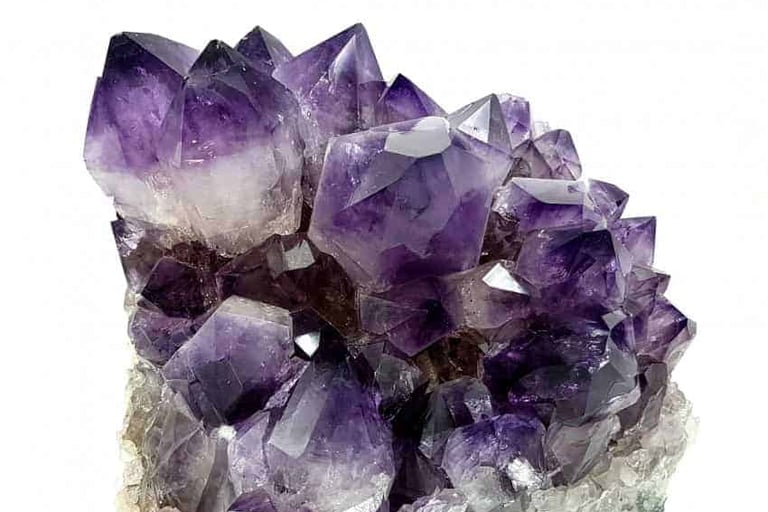 Cuarzo Amatista Amatista Propiedades Cuarzo de Amatista precio Amatistas Piedra Amatista Beneficios