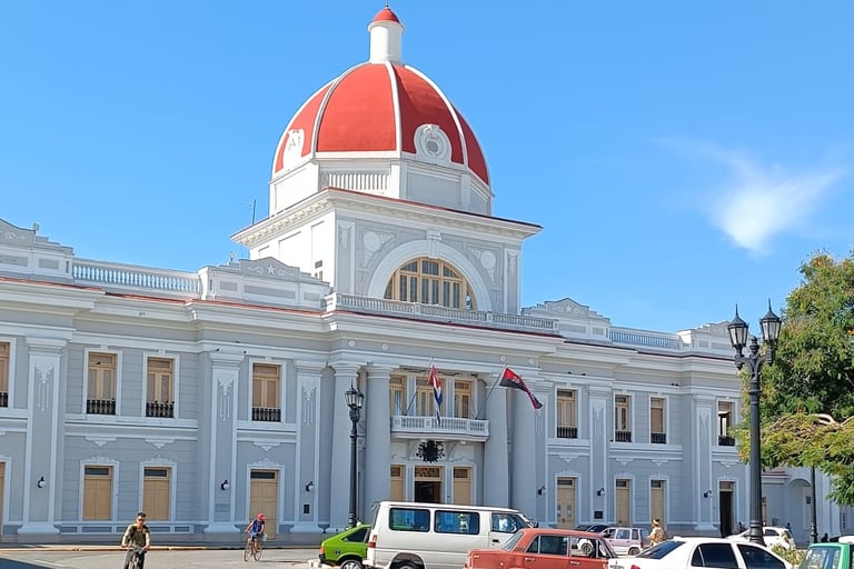 Edifici coloniali in centro a Cienfuegos