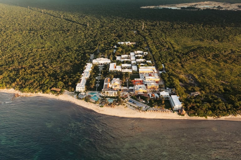Dreams Hyatt drone - Studio Fauvve