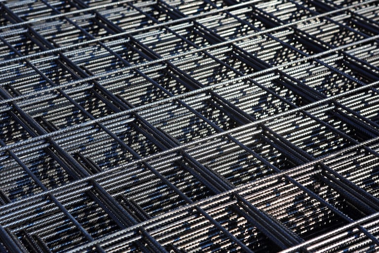 Un panneau renforcé fabriqué à l’aide de machines de soudage de treillis métallique