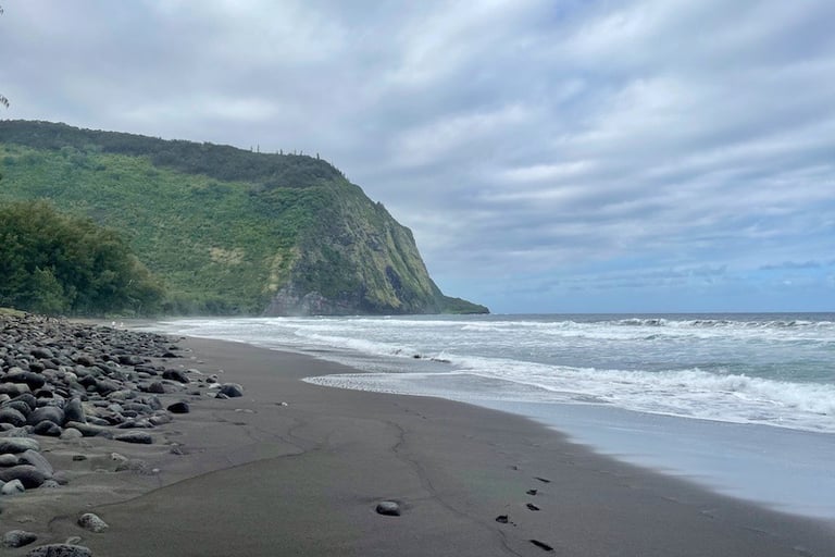 Black Sand Beach Big Island of Hawai'i