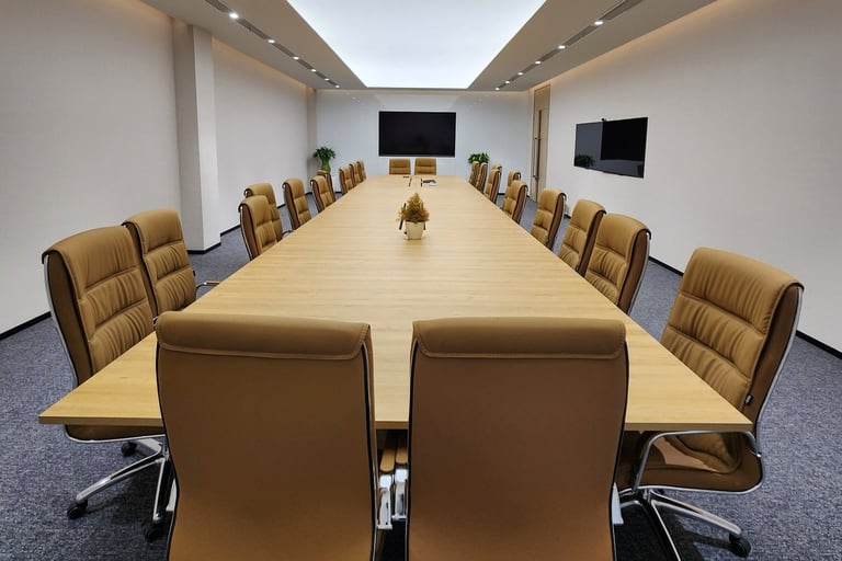 KONTRKATOR KANTOR MEETING ROOM
