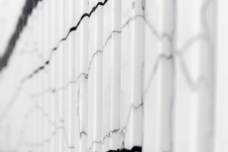 "išfrezuota kvarco plokštė"