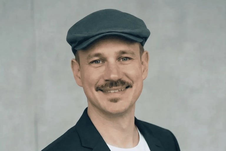 Manuel Reidelbach, Geschäftsführer und Immobilienmakler von Reidelbach Immobilien in Fürth