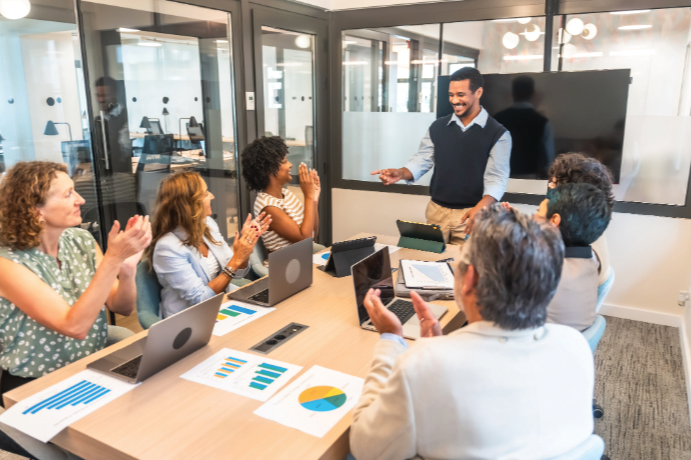 Intérim Conseils Paris France former et sensibiliser équipes internes entreprises travail temporaire