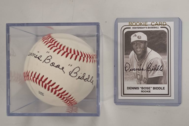 Autograph of Dennis "Bose" Biddle ball and rookie autographed card