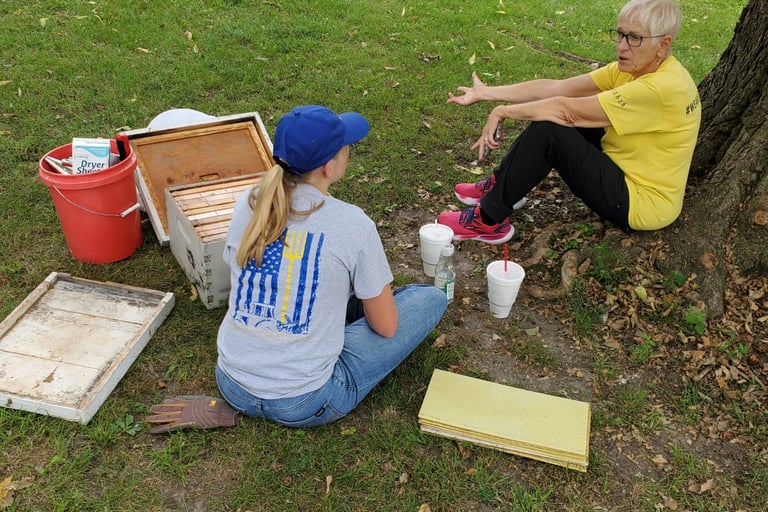 Mary & ? voluntters