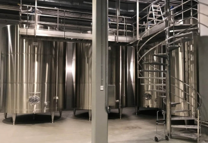 TANQUES EN ACERO INOXIDABLE 2