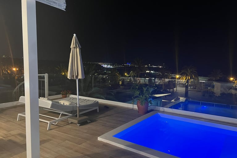 iluminación de piscinas las palmas