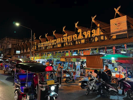 chiang mai gate