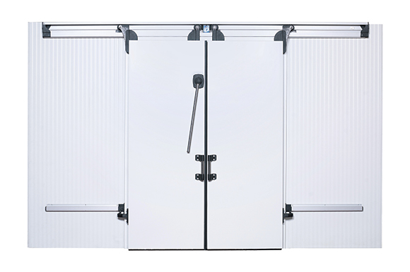 Cold room doors