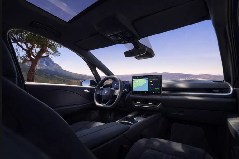 Interior do Volkswagen ID.3 2027 com painel digital moderno e central multimídia atualizada