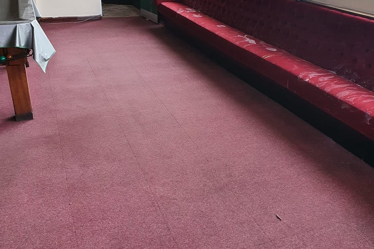 before and after carpet cleaing 
