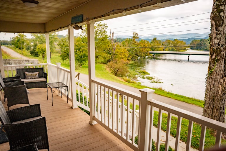 Awesome riverfront views