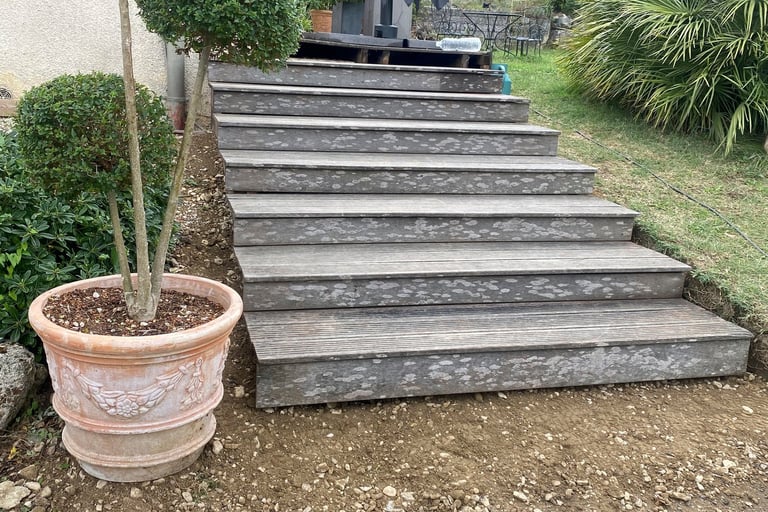 Terrasse en bois faite par Laroux Menuiserie