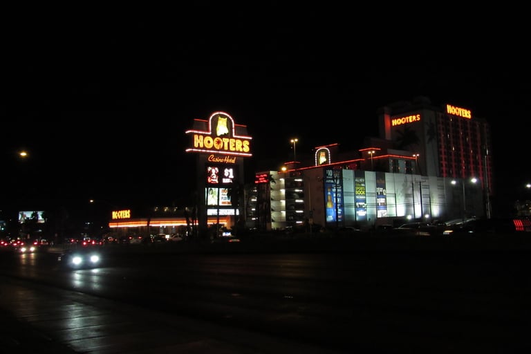 Hooters Las Vegas
