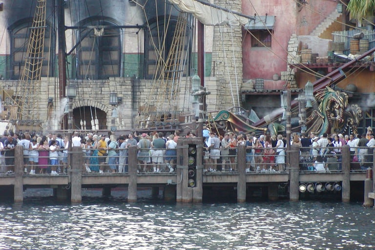 Treasure Island Las Vegas pirate ship show "The Sirens of TI"