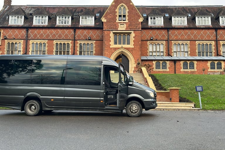 Minibus Hire with Driver in London