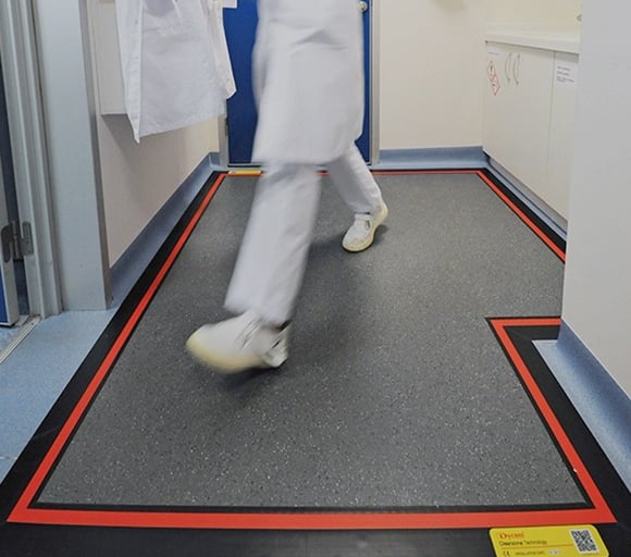 Karpet Dycem pengganti sticky mat dengan teknologi Anti-microbial