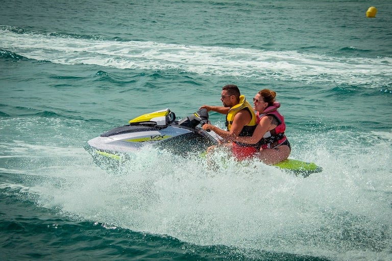 alquiler moto agua ibiza