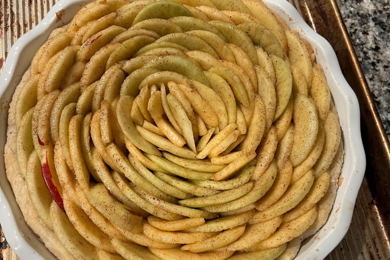 rose apple pie