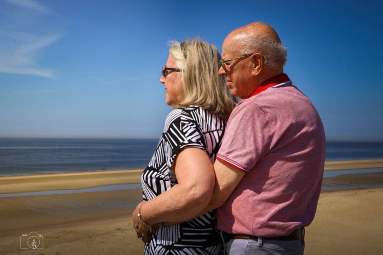 Koppelfotoshoot aan het strand